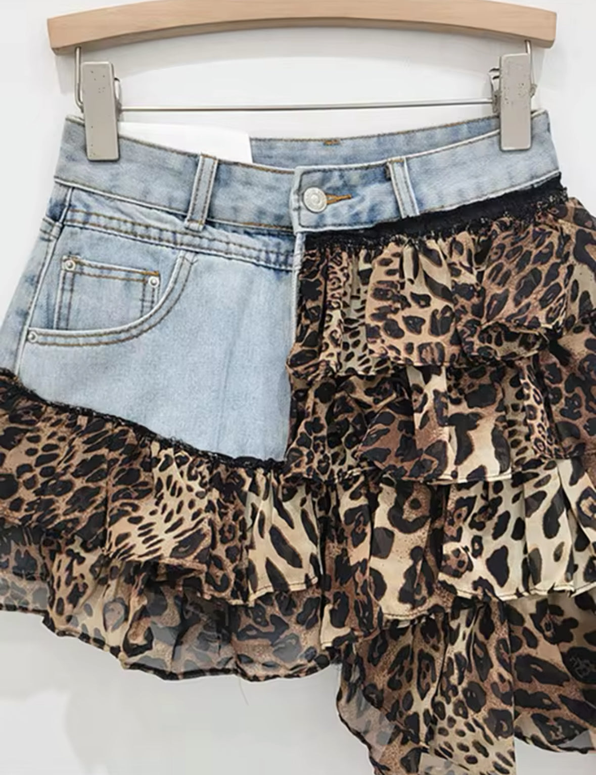“SUZANNA” shorts